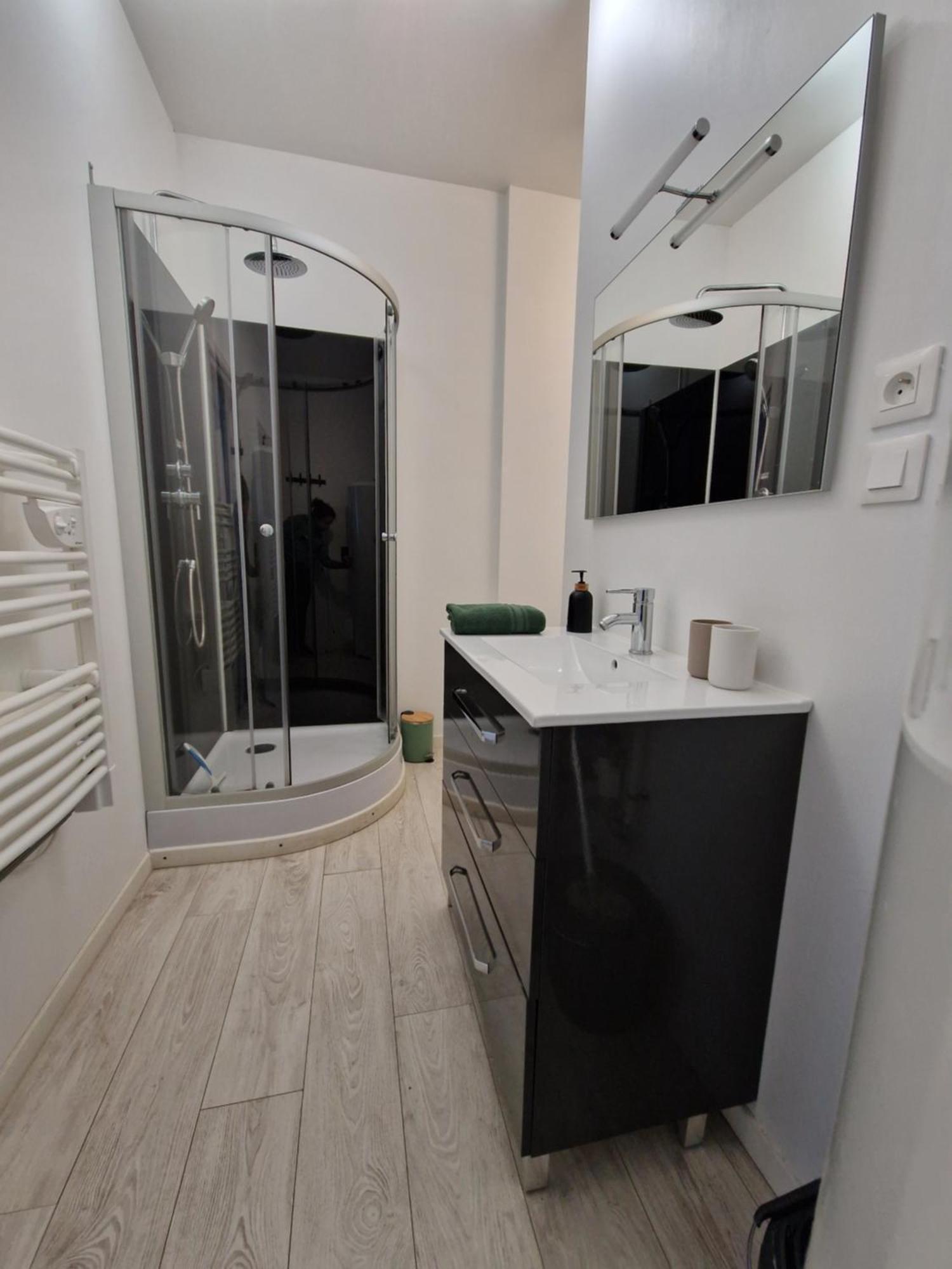 Les Appartements De Lucie Eaux-Bonnes Esterno foto